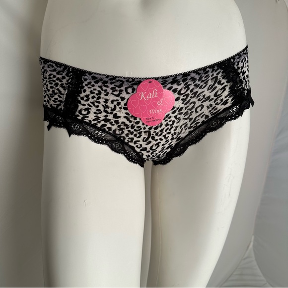 Kali and Wins animal print nylon & spandex panties - Picture 2 of 16